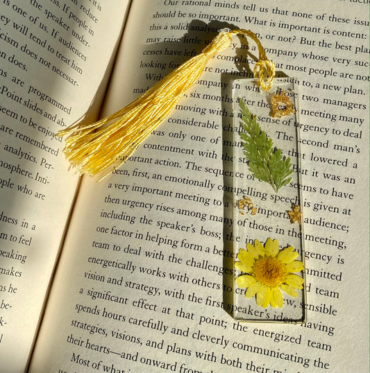 Mini Yellow Daisy Glow Bookmark