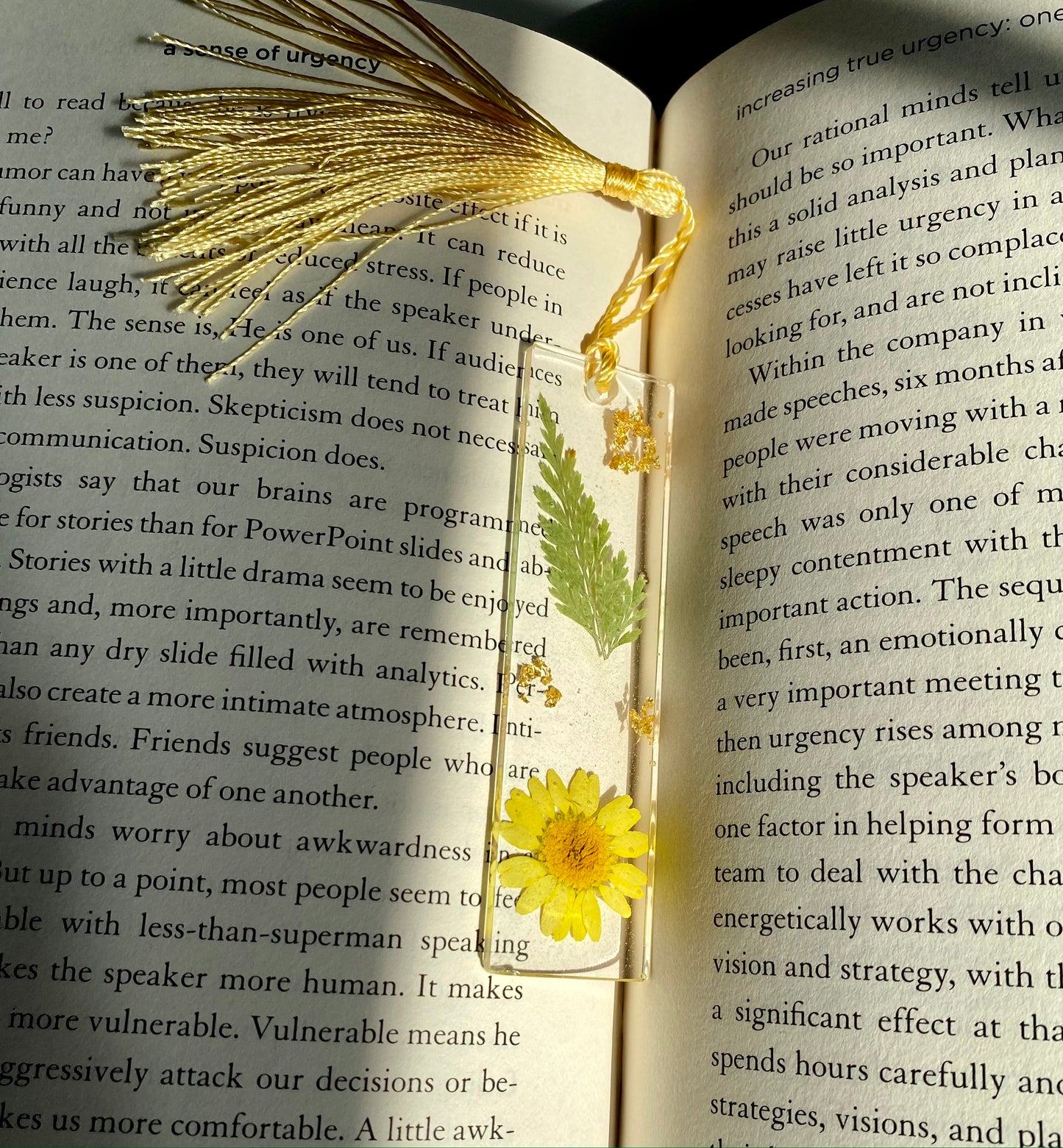 Mini Yellow Daisy Glow Bookmark
