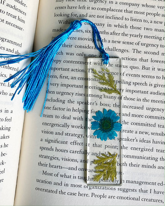 Mini Blue Daisy Glow Bookmark